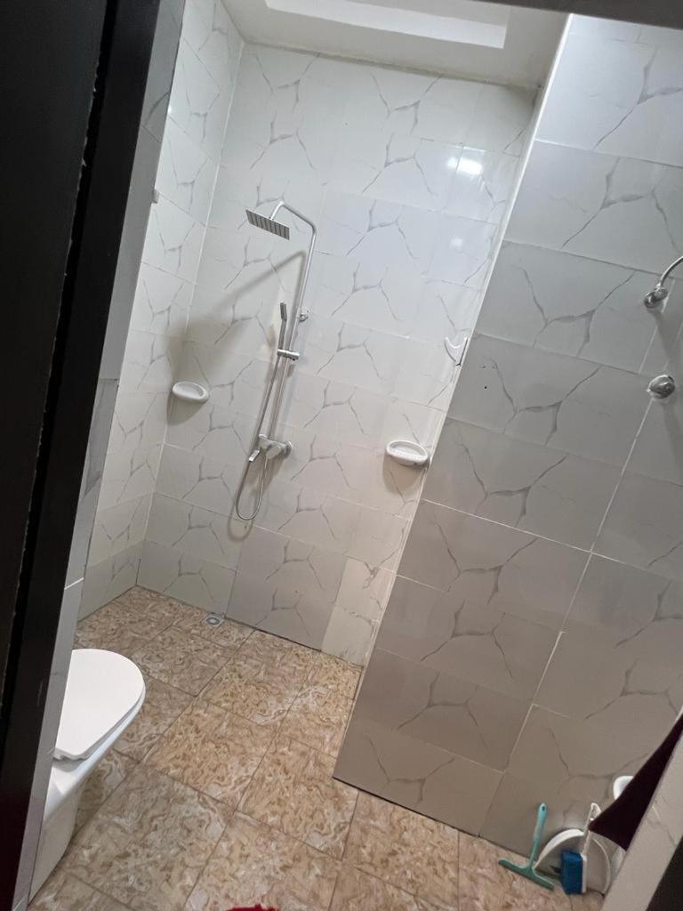 Fowaa Lux Bed & Breakfast Tema Ngoại thất bức ảnh