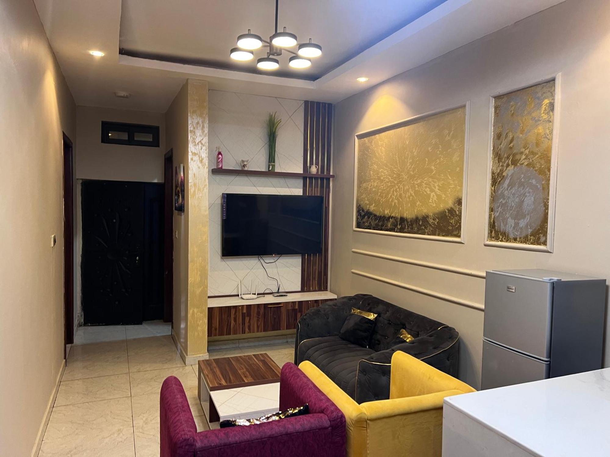 Fowaa Lux Bed & Breakfast Tema Ngoại thất bức ảnh